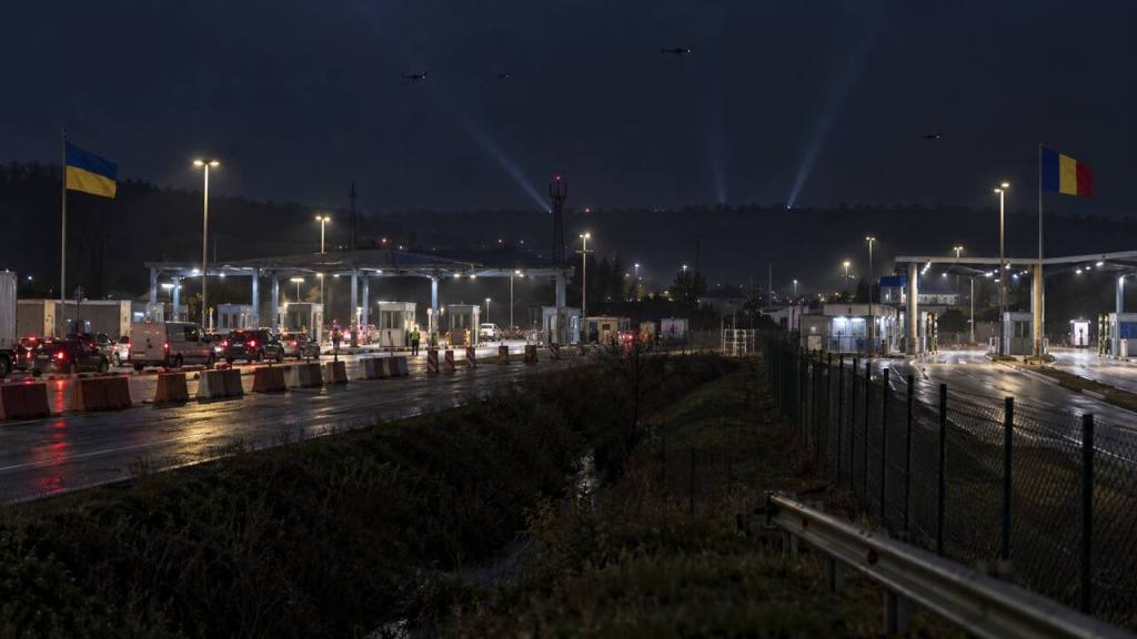Drone rusești au lovit un punct de frontieră ucrainean de lângă România. Trecerea a fost&nbsp;închisă