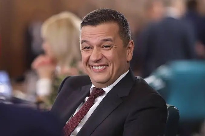 Sorin Grindeanu, într-o imagine folosită pentru articolul despre întâlnirea cu ambasadorii Germaniei, Franței și Marii Britanii și votul pentru Guvernul Mureșan